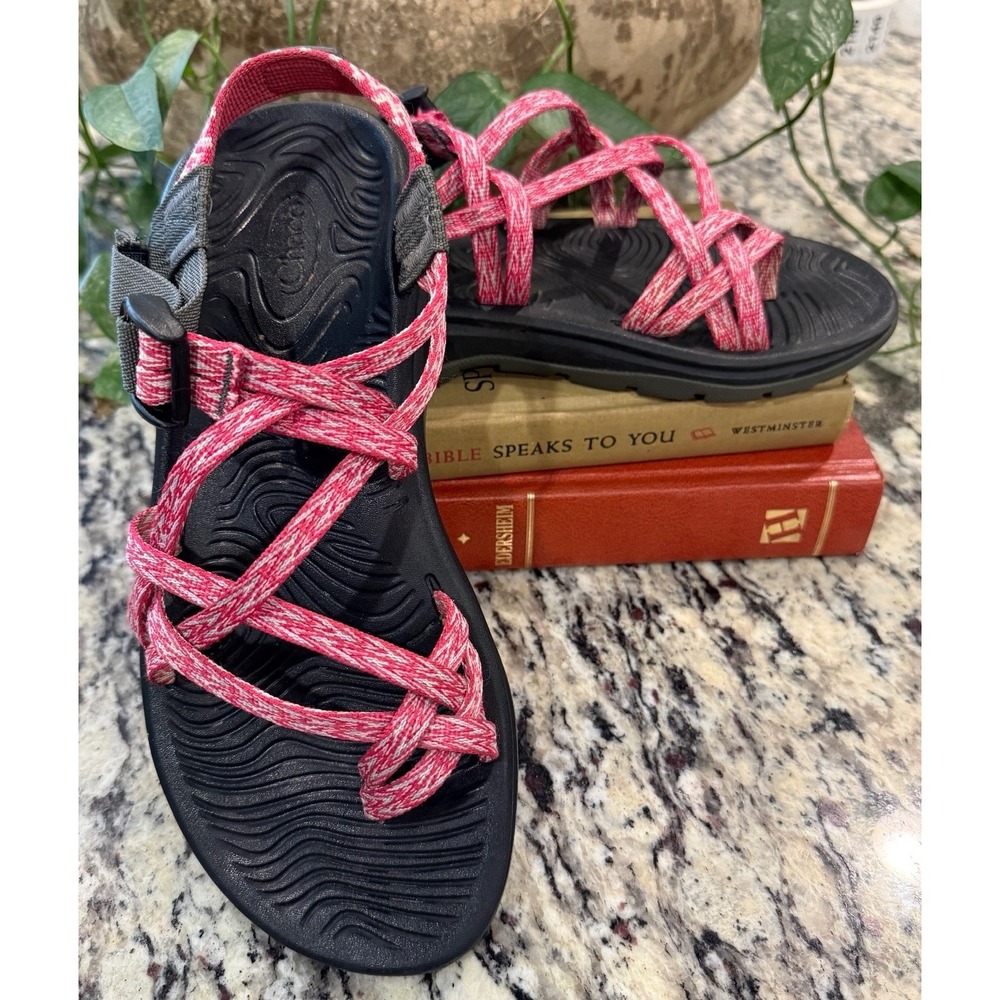 Chaco Womens Strappy Pink Sport Sandals Size 8 US